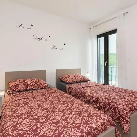 Casa Mia Trget